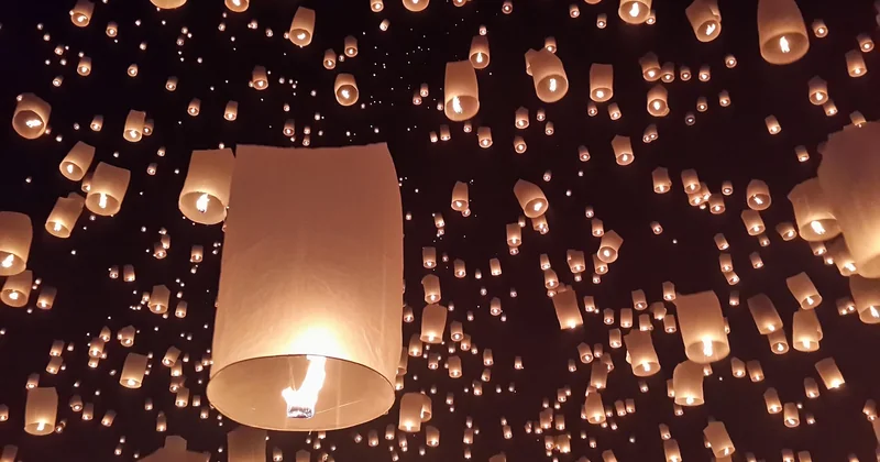 Yi Peng et Loy Krathong : la nuit des lanternes à Chiang Mai